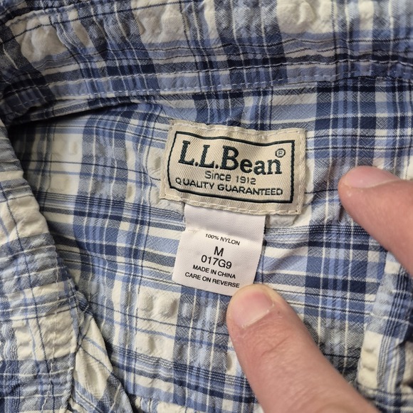 LL Bean Shirt Mens Medium Seersucker Plaid Blue Performance Coastal Beach Casual - Picture 4 of 8